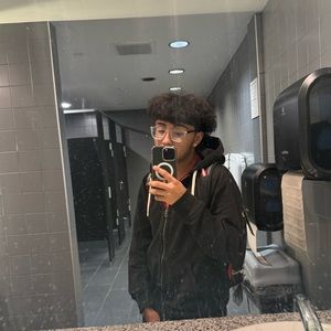 Meet your Posher, Cody